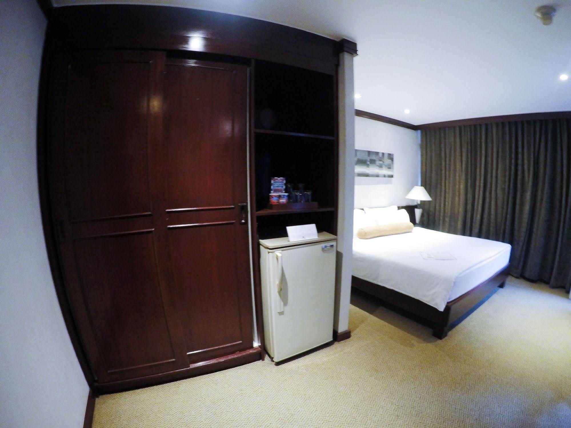 โรงแรม ซิตี้ลอดจ์ แบงค็อก 3*
